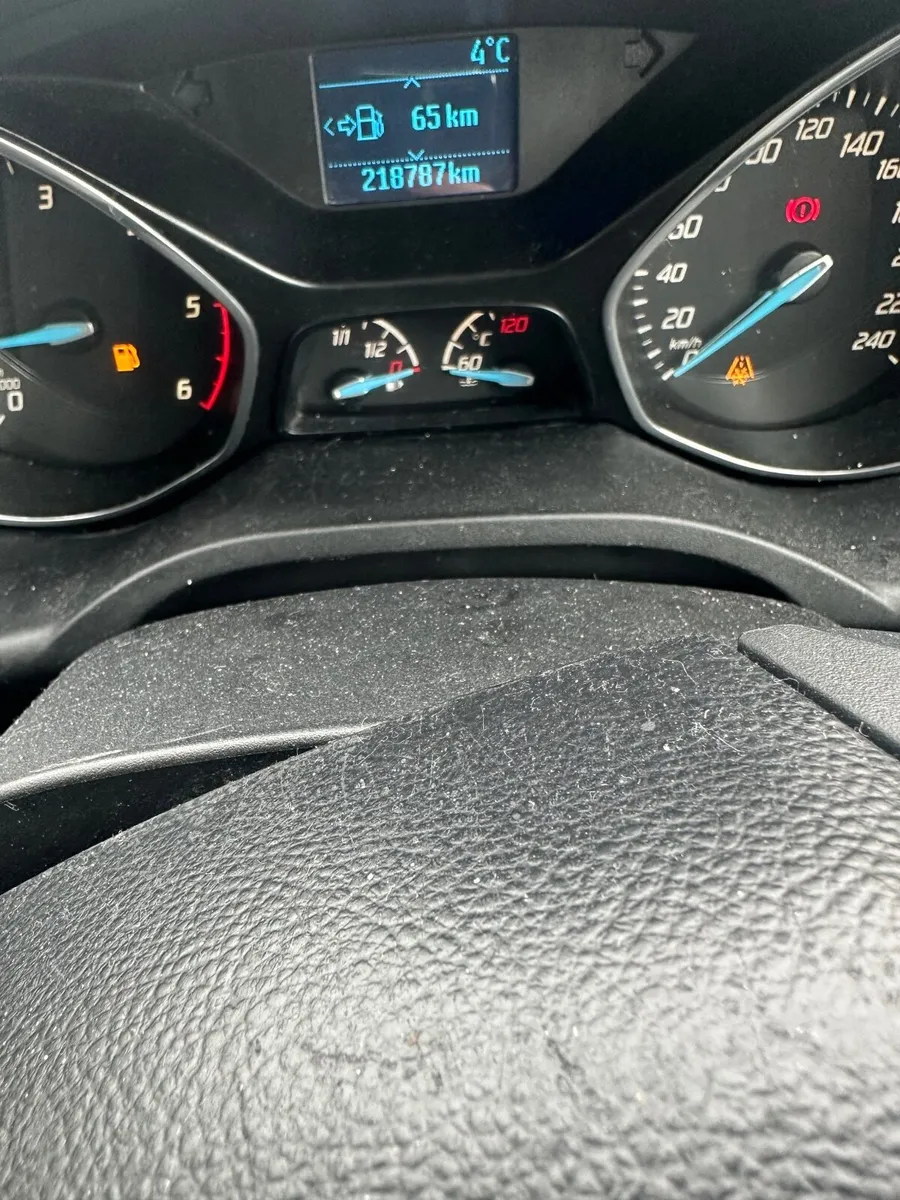 Ford C-Max 2014 - Image 2