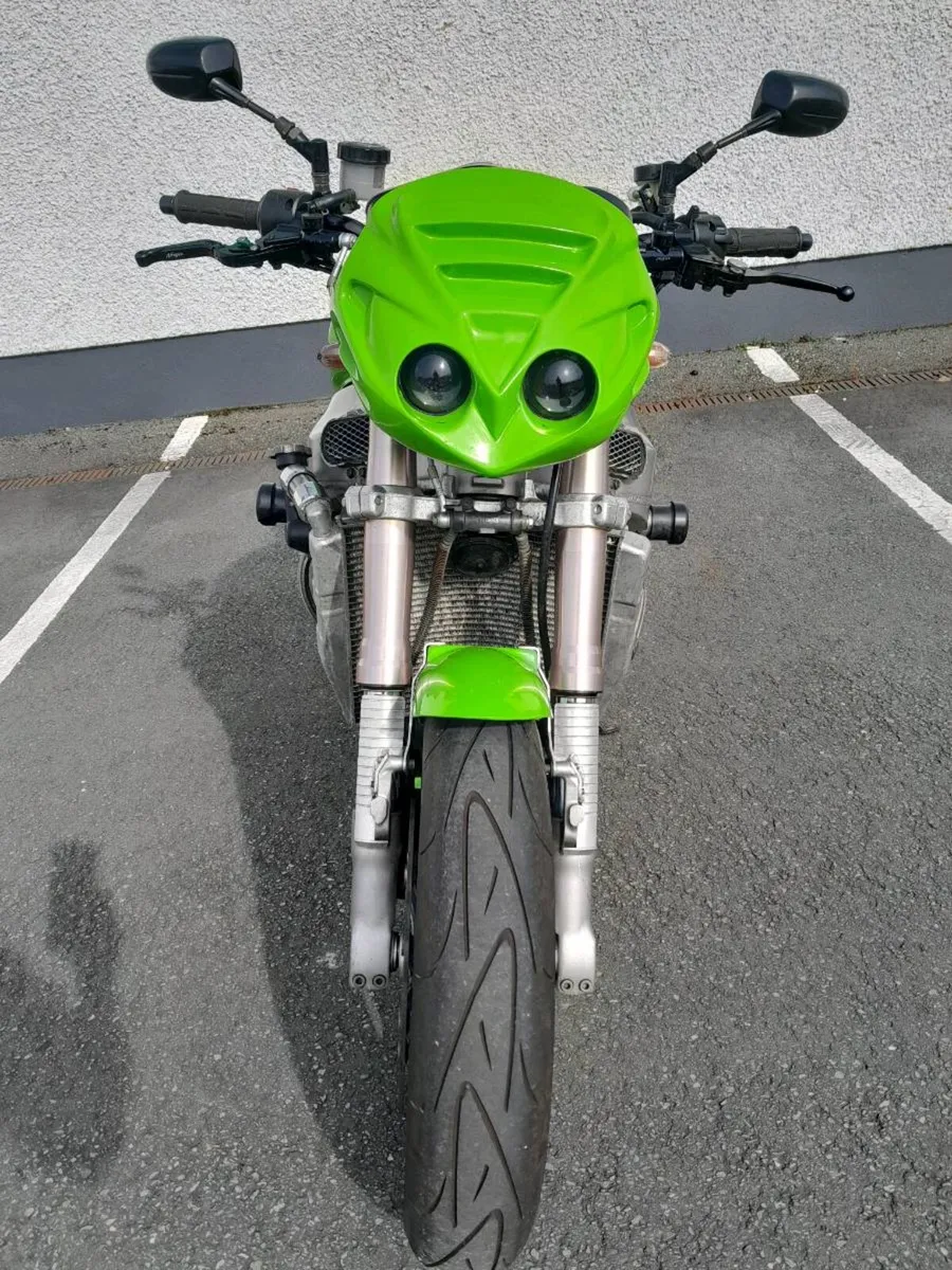 Kawasaki zx7r 1996 streetfighter - Image 3