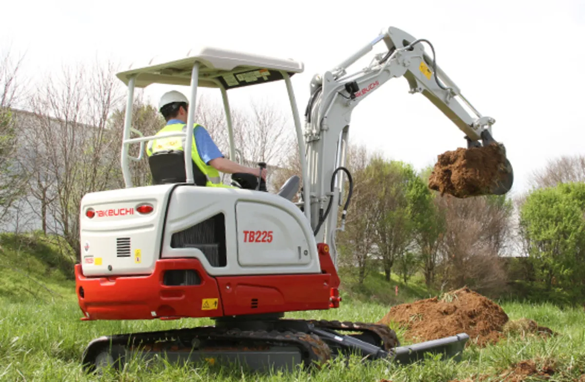New Takeuchi TB225 Canopy Mini Digger - Image 2