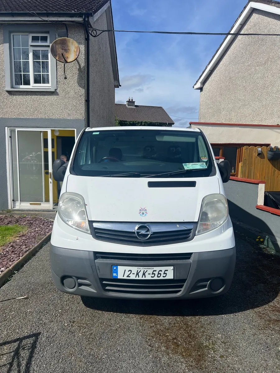 Opel Vivaro Van 2012 - Image 2