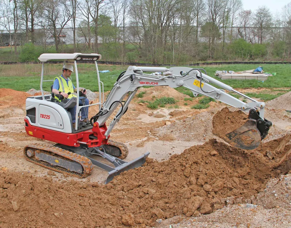 New Takeuchi TB225 Canopy Mini Digger - Image 4
