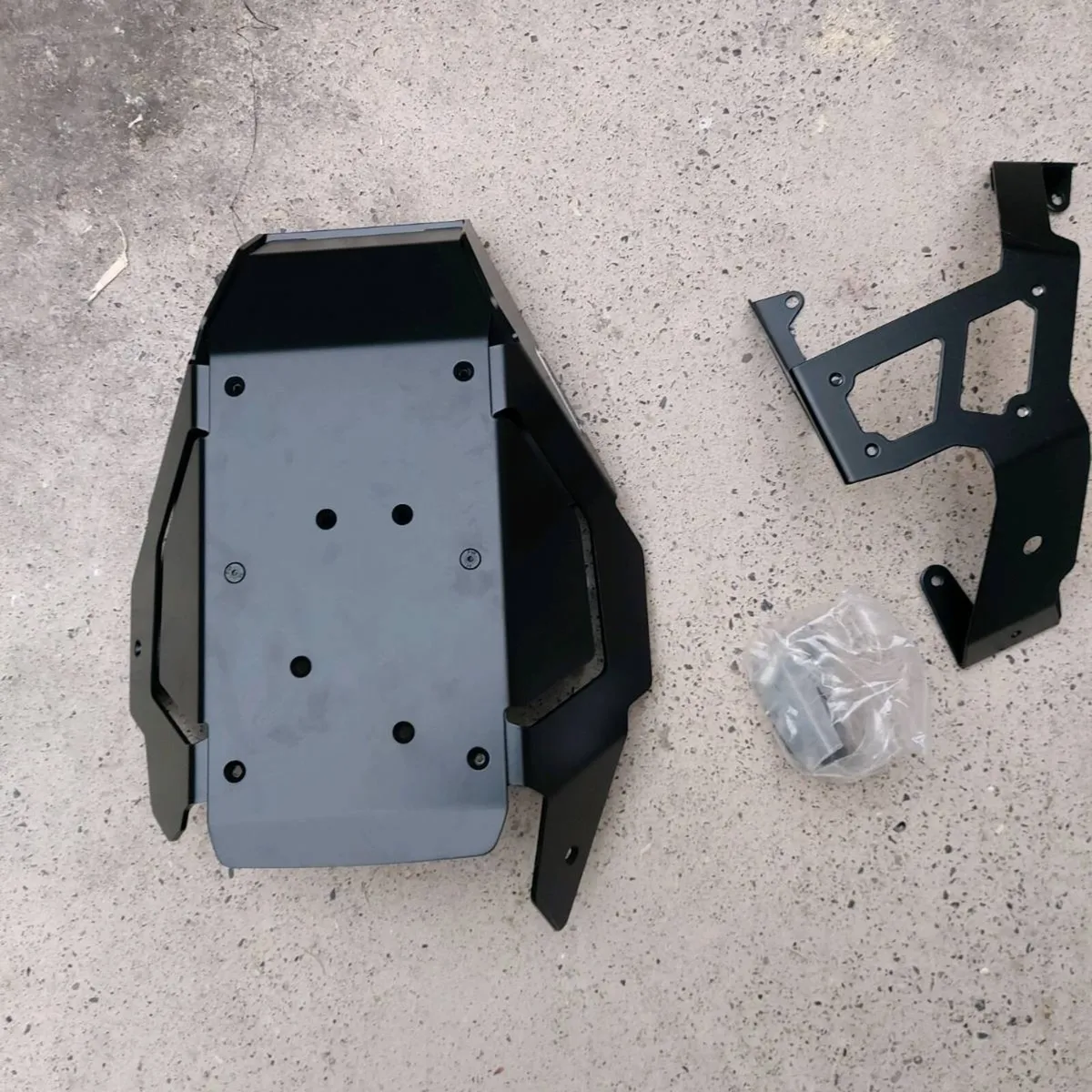 Engine guard / Belly pan - Image 2