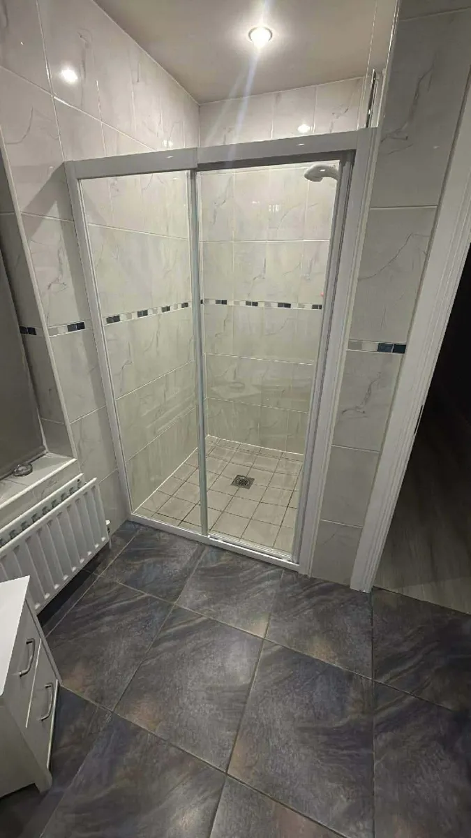 New Shower Tray and door - Image 1