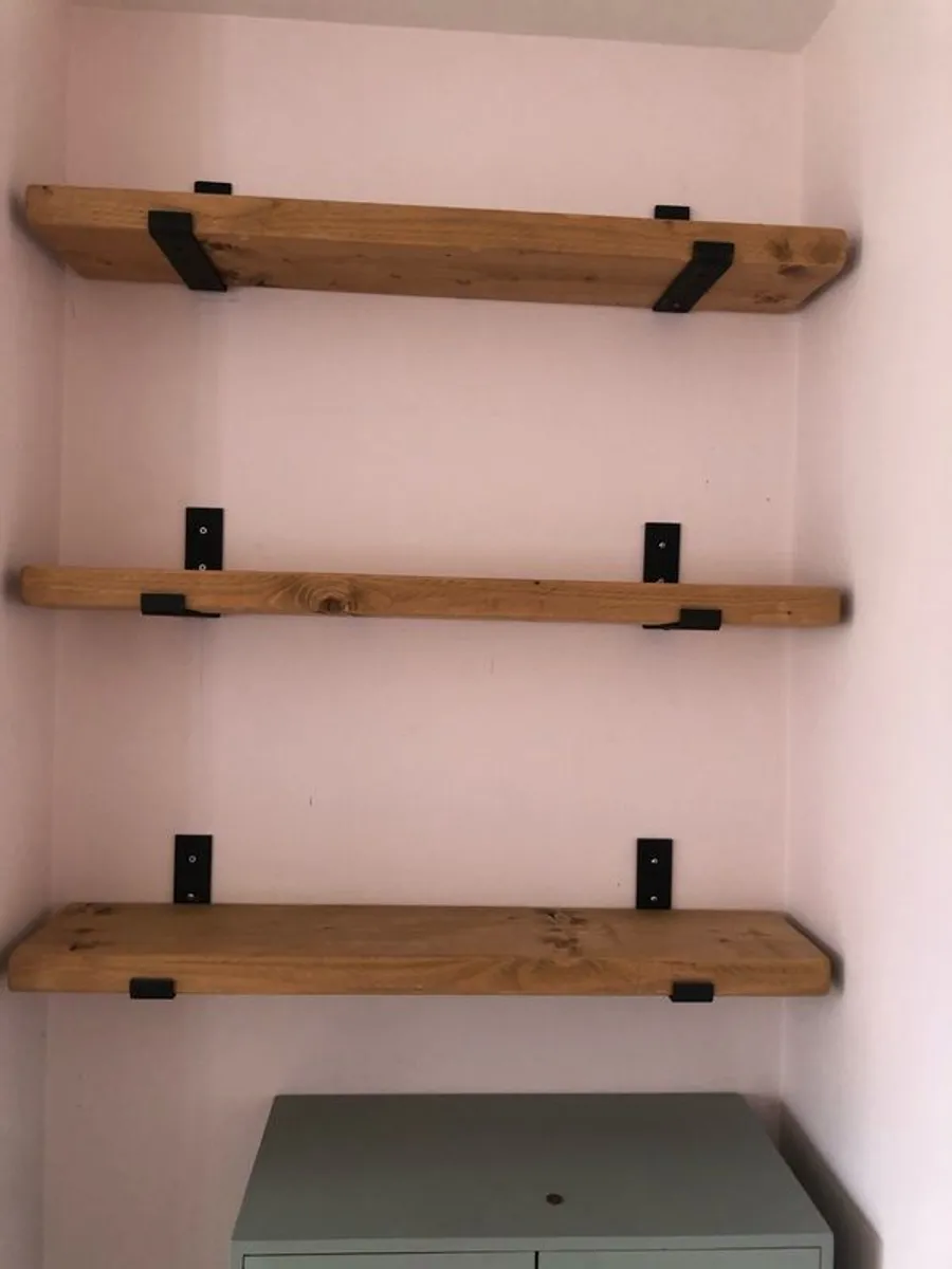 Bracket Wooden shelves x 6 - Image 1