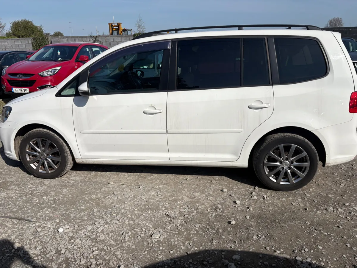 2014 Vw Touran 1.4 Automatic Drive Away - Image 4