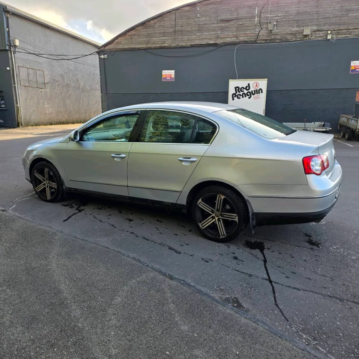 Vw Passat 1.6Fsi - Image 3