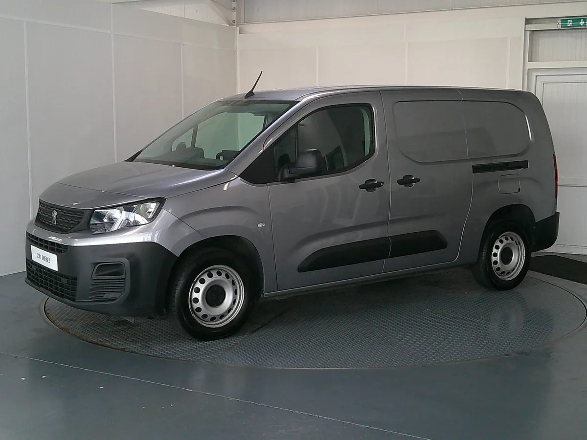 Peugeot Partner 2023 - Image 3