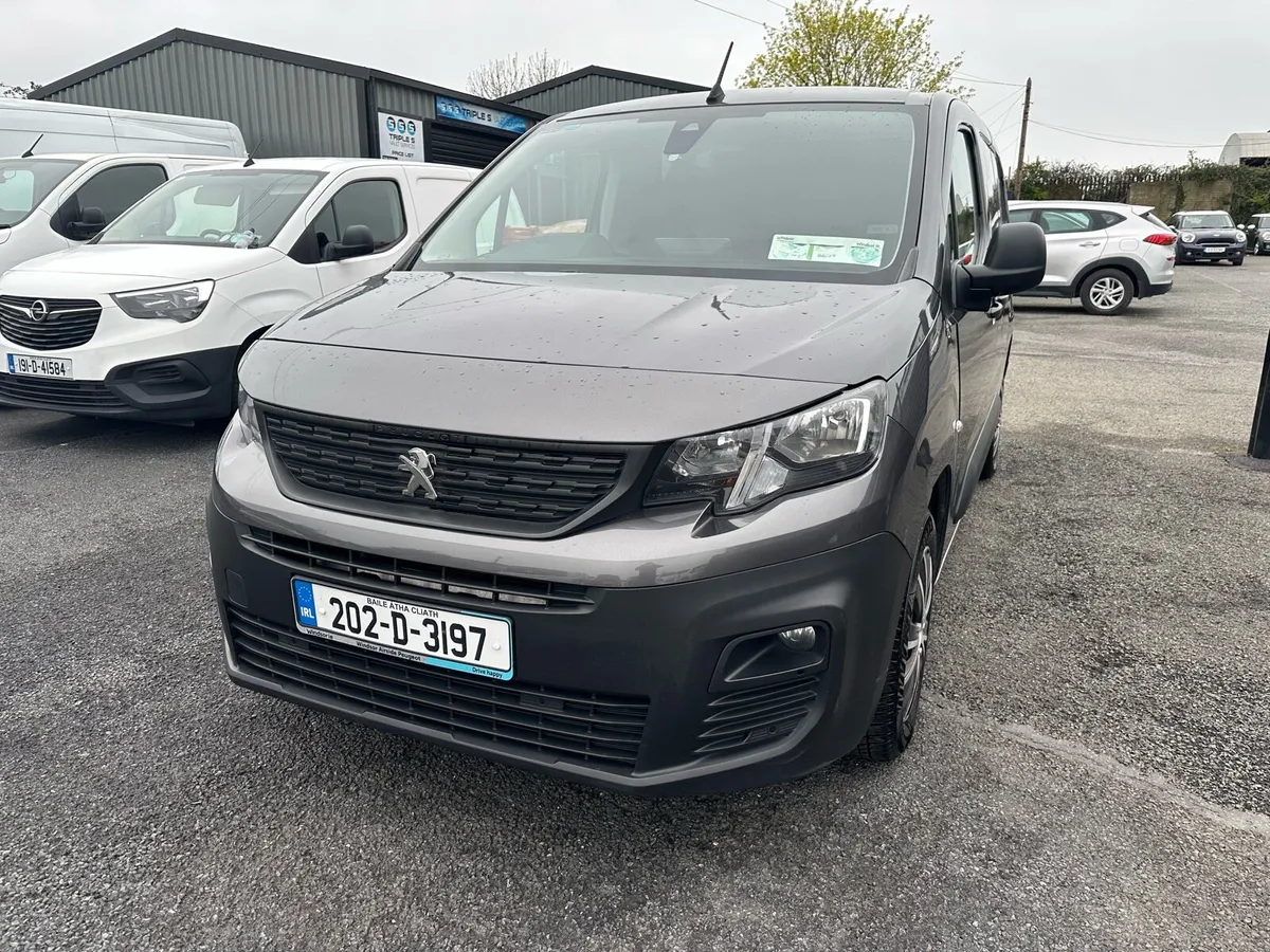 2020 Peugeot partner  automatic lwb tested - Image 2