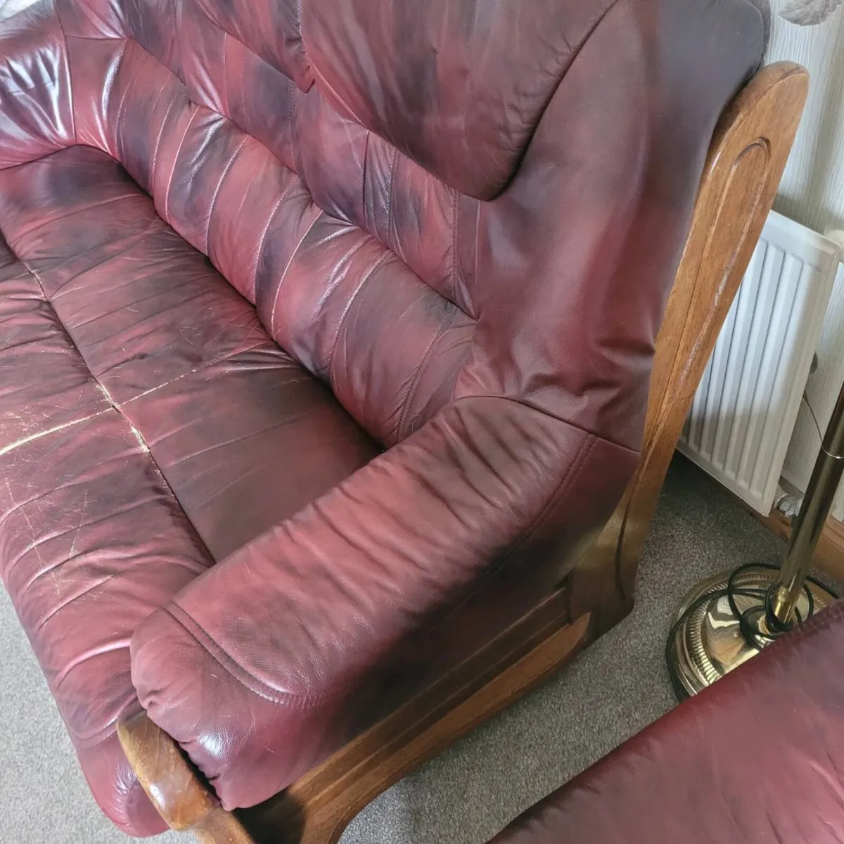 3-1-1 Leather Suite - Image 2