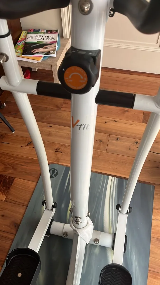 Elliptical /  Cross-Trainer - Image 2