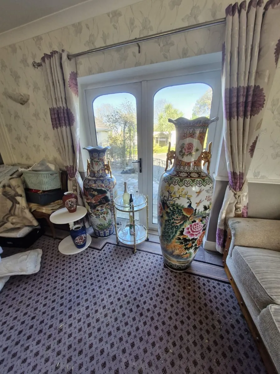 Chinese Vases for sale - Image 1