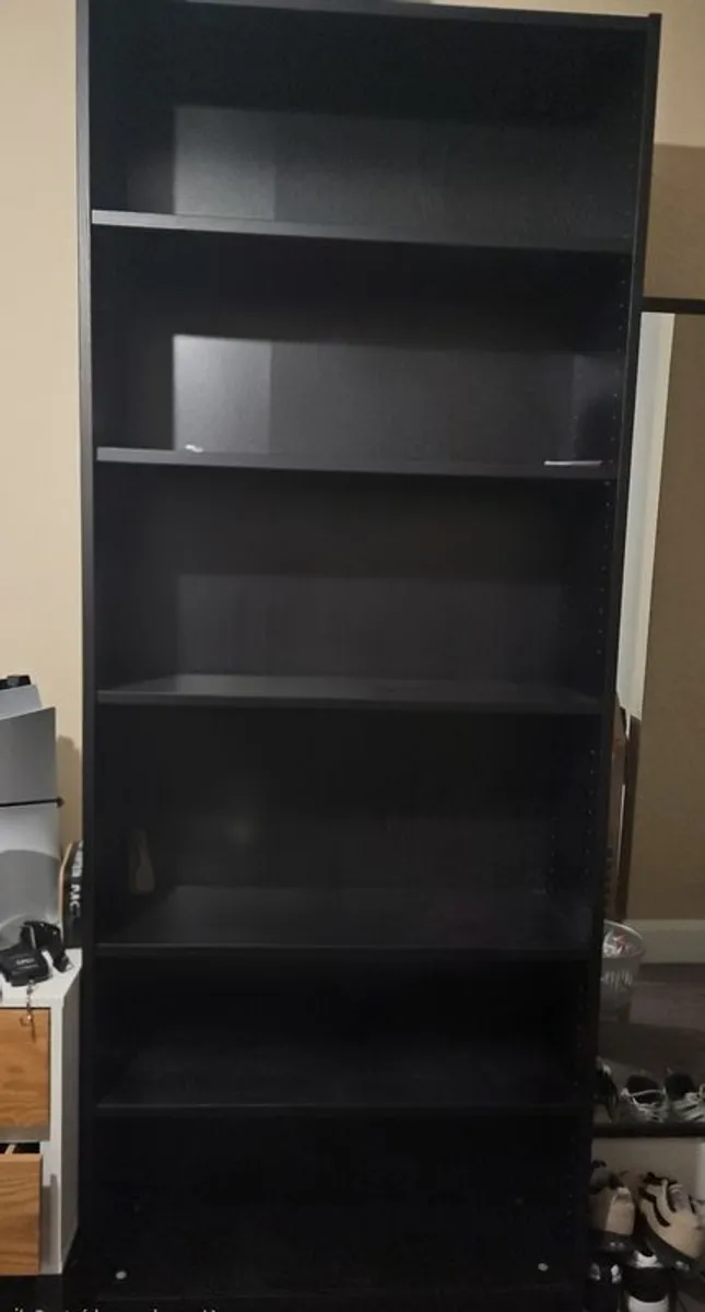 bookshelf
