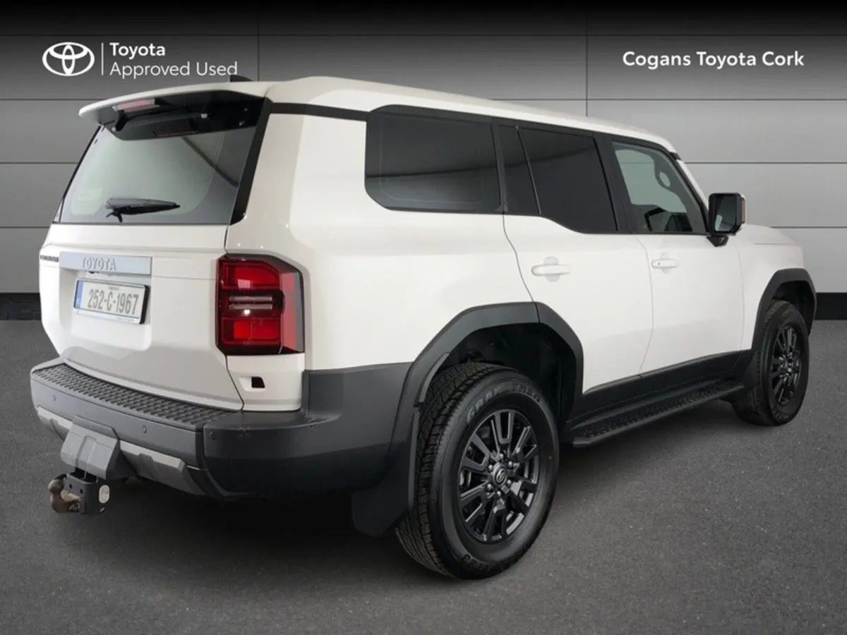 Toyota Land Cruiser Land Cruiser (N1) - Image 2