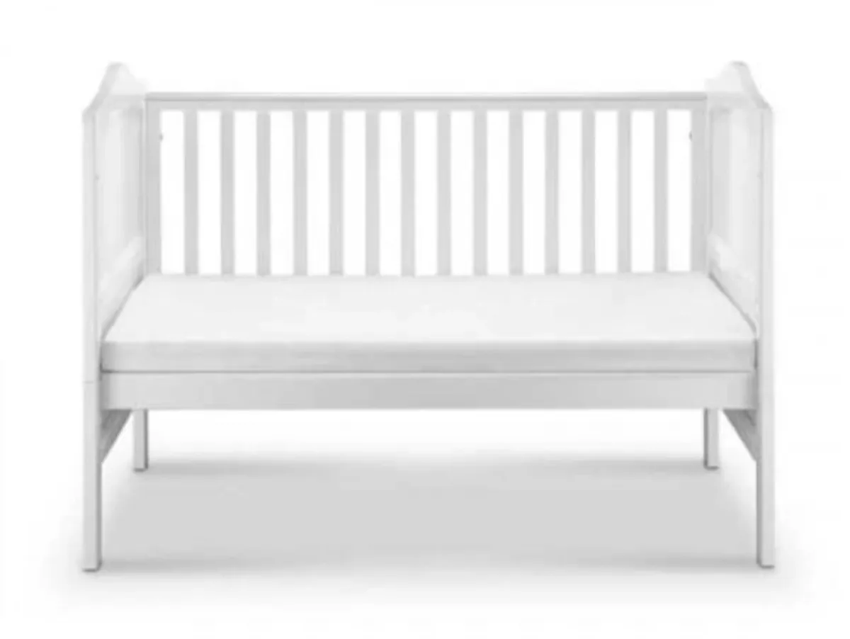 White Babylo cot bed - Image 3