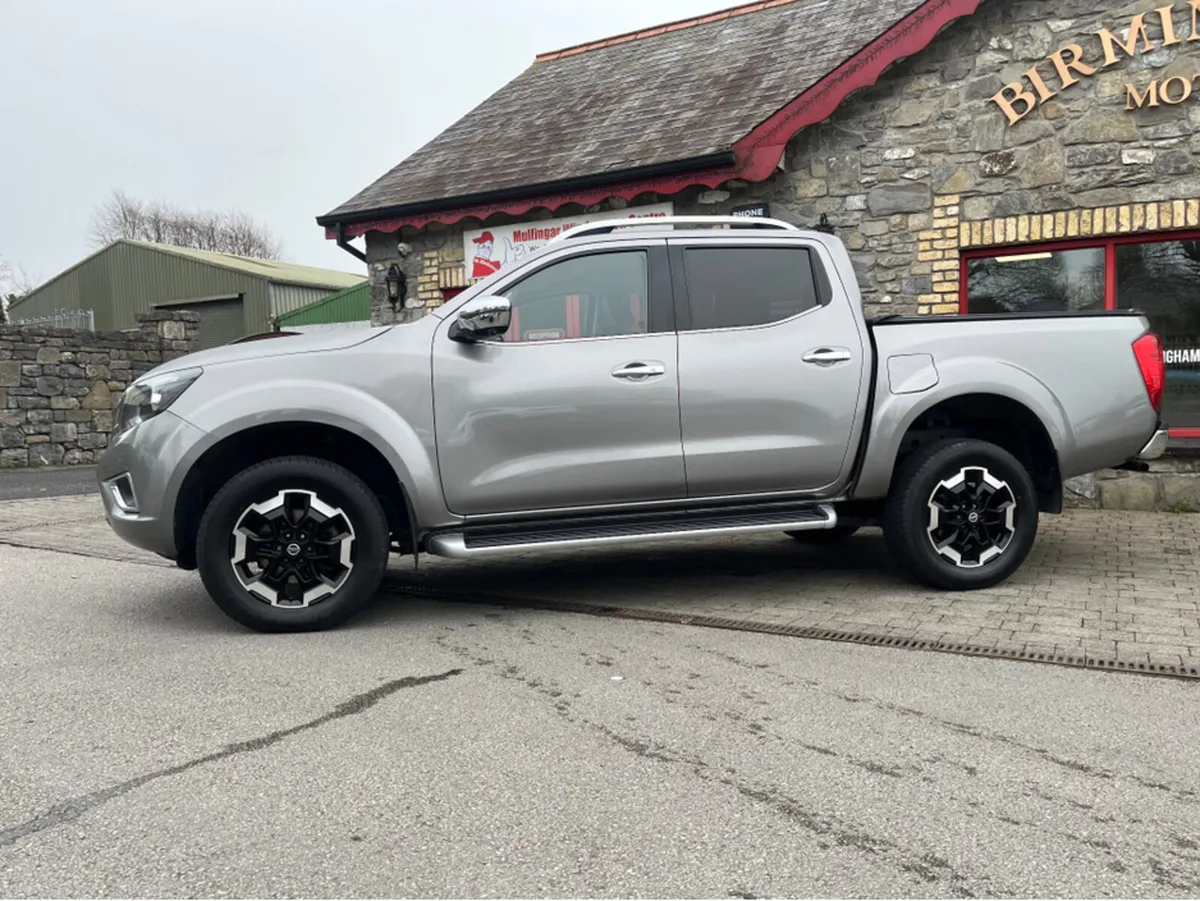 Nissan Navara TEKNA DCI SHR DCB - Image 3