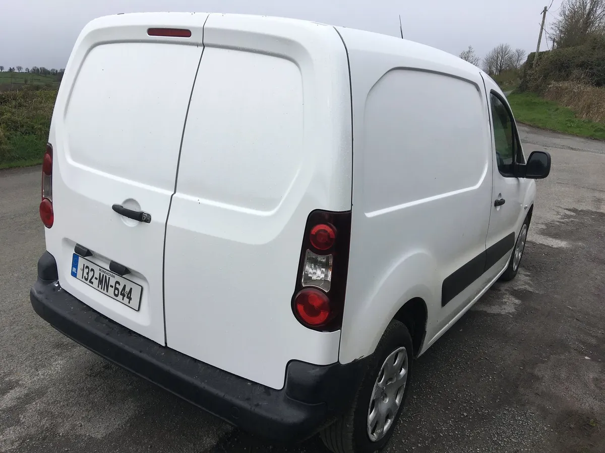 2013 Partner taxed 08/26 Tested 02/27. 340000km - Image 4