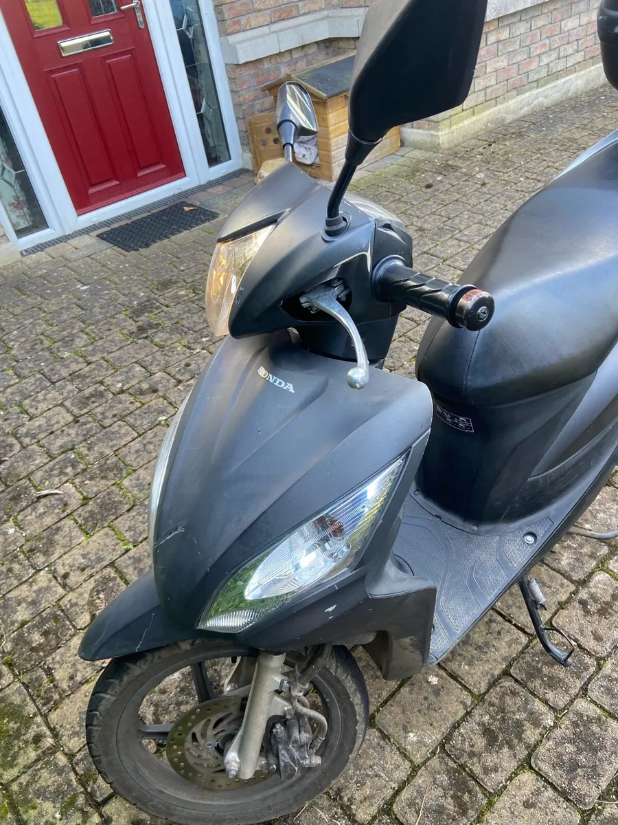 Scooter 50cc - Image 3