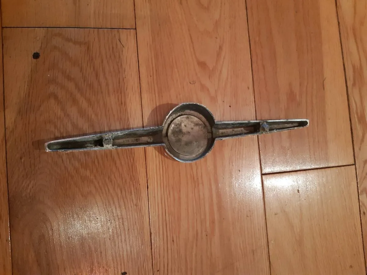 Old Morris Badges/Mascots - Image 4