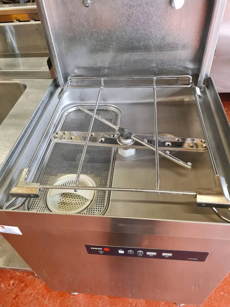 Fagor Pass Through Dishwasher with pre wash Sink - Image 4