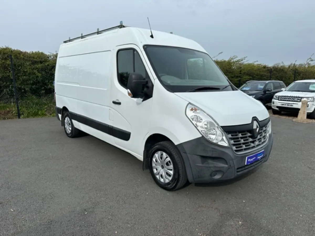 Renault Master MWB - One Owner from New - Image 1