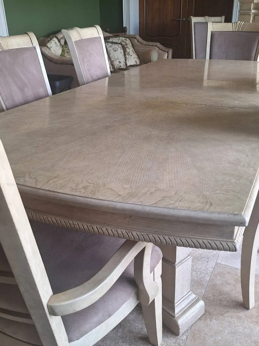 Oak dining room table 8 chairs - Image 4