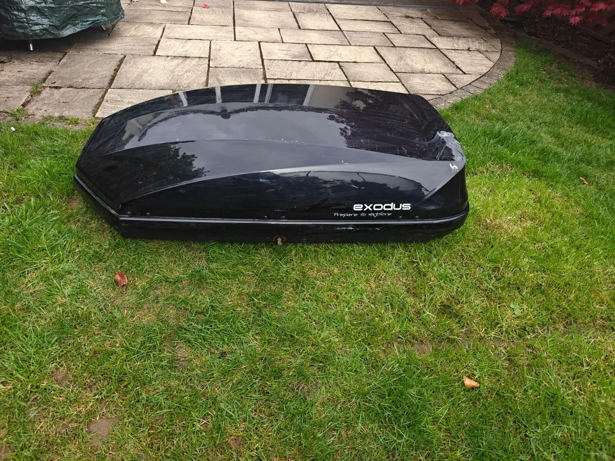 Exodus roof box - Image 1