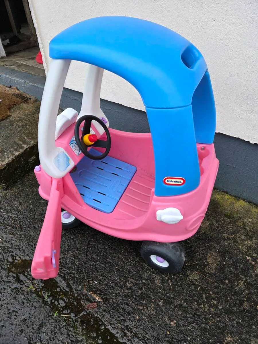Little tikes car - Image 2