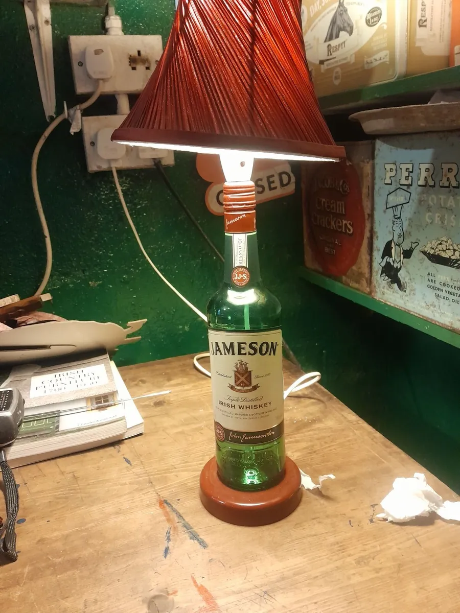 Jameson bottle table lamp - Image 1