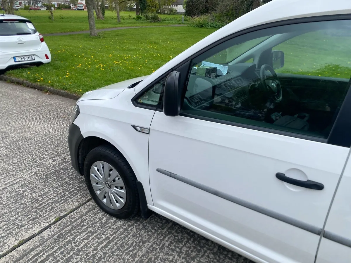 Vw caddy - Image 2