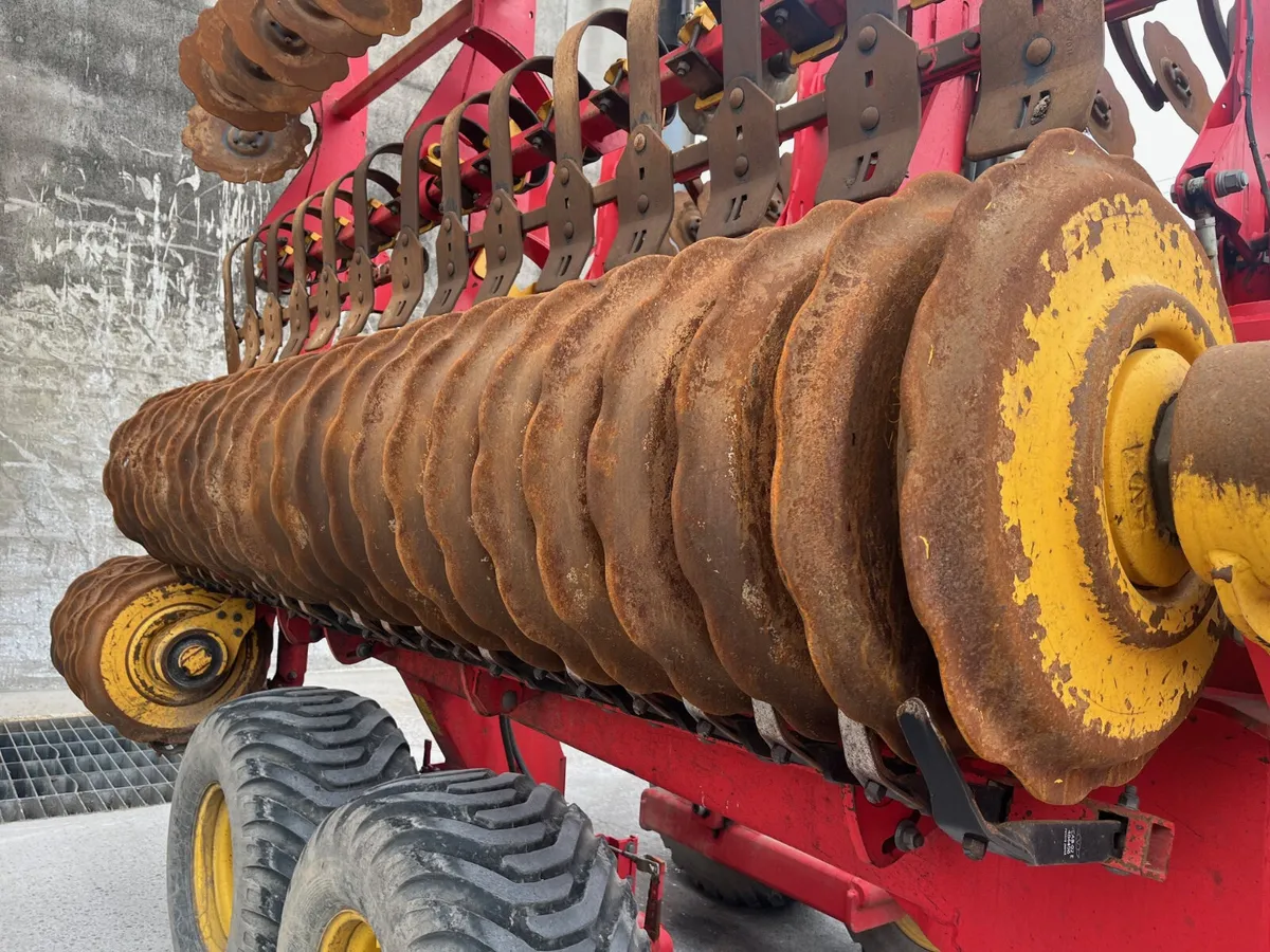 2021 Vaderstad carrier 925 - Image 3