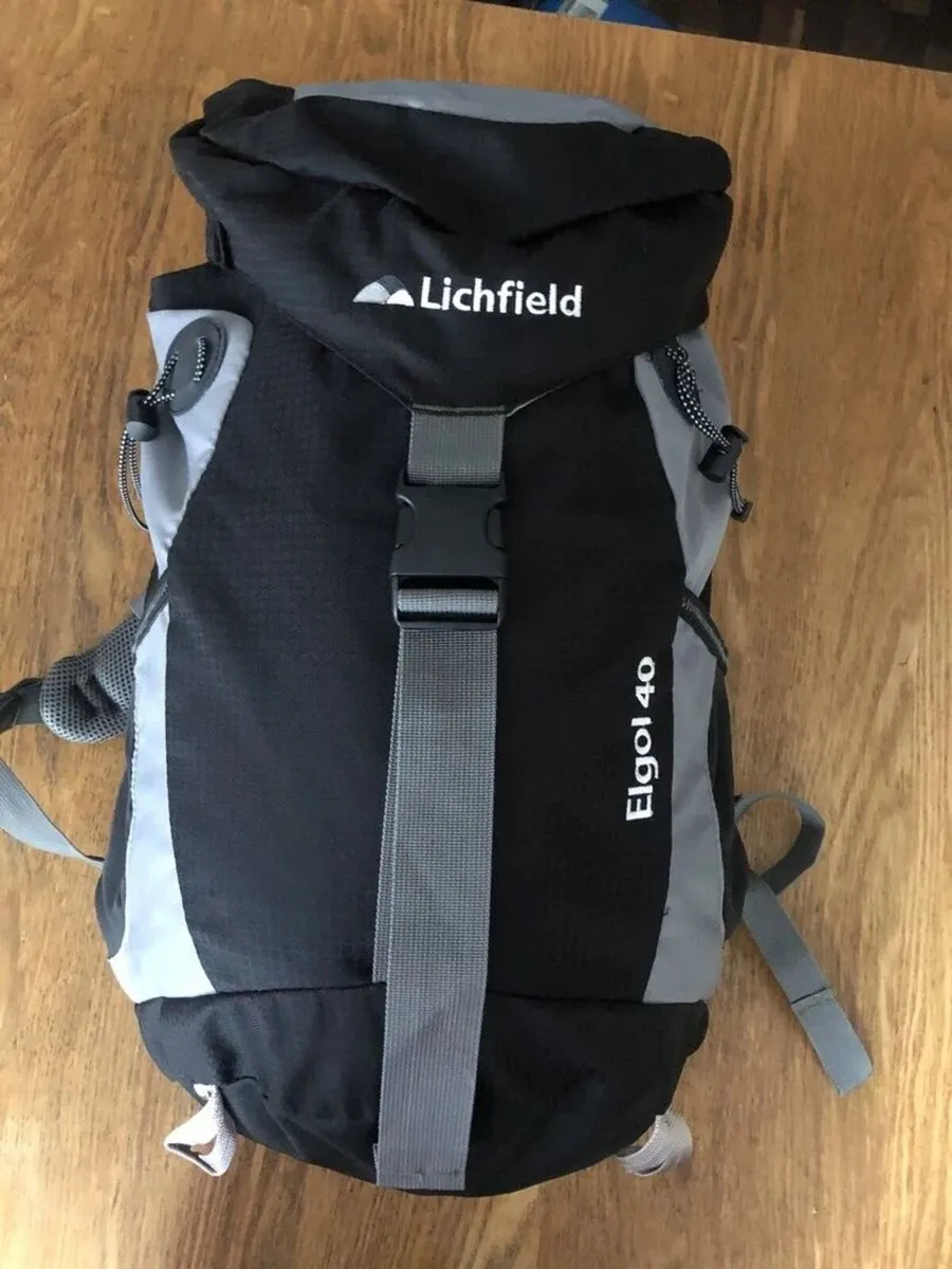 Lichfield egol,40 litre black and grey backpack - Image 1