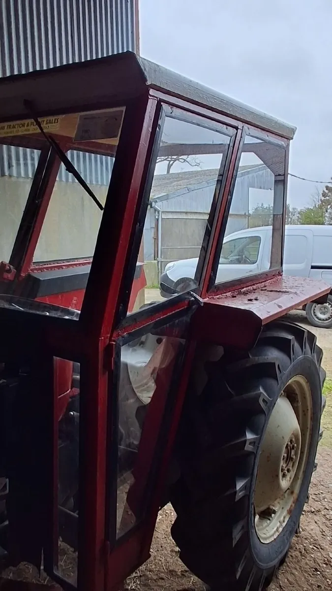 Massey 135 (CAB for sale) - Image 2