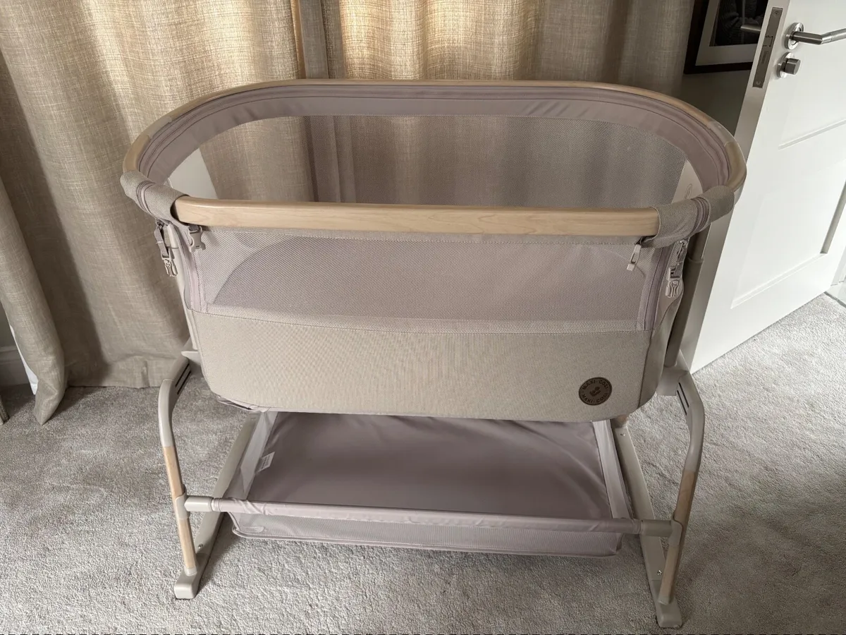 Baby Items - CoSleeper and YoYo Basinet - Image 1