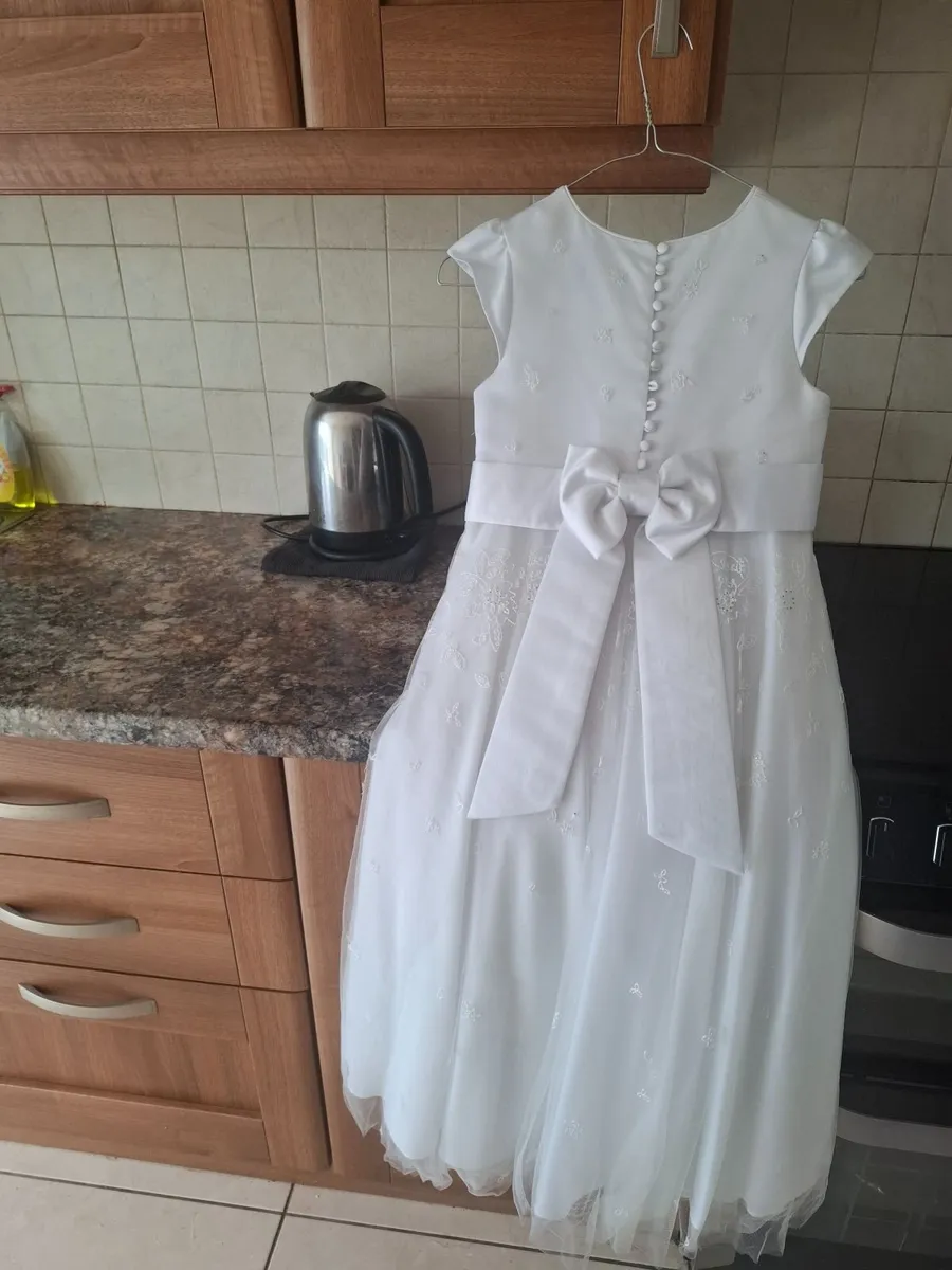 Communion dress - Image 2