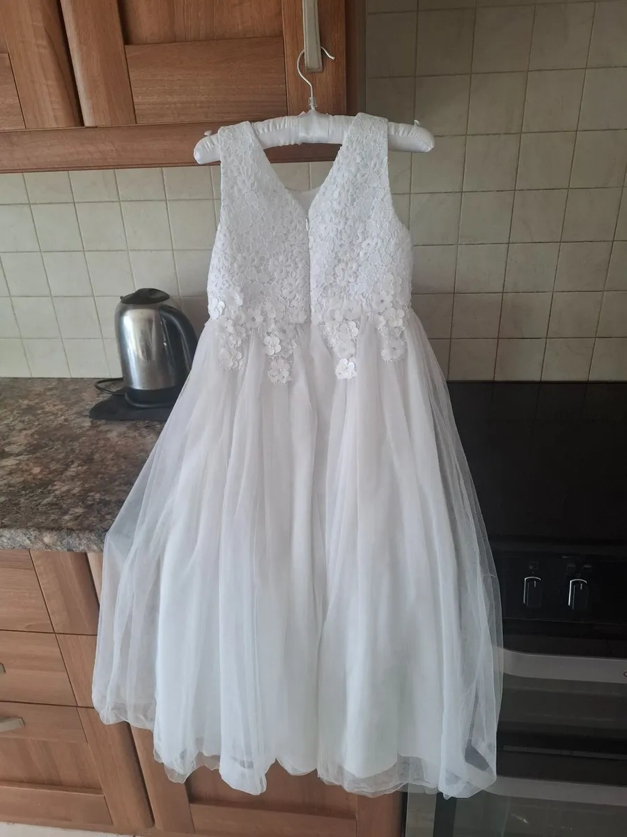 Communion dress - Image 3