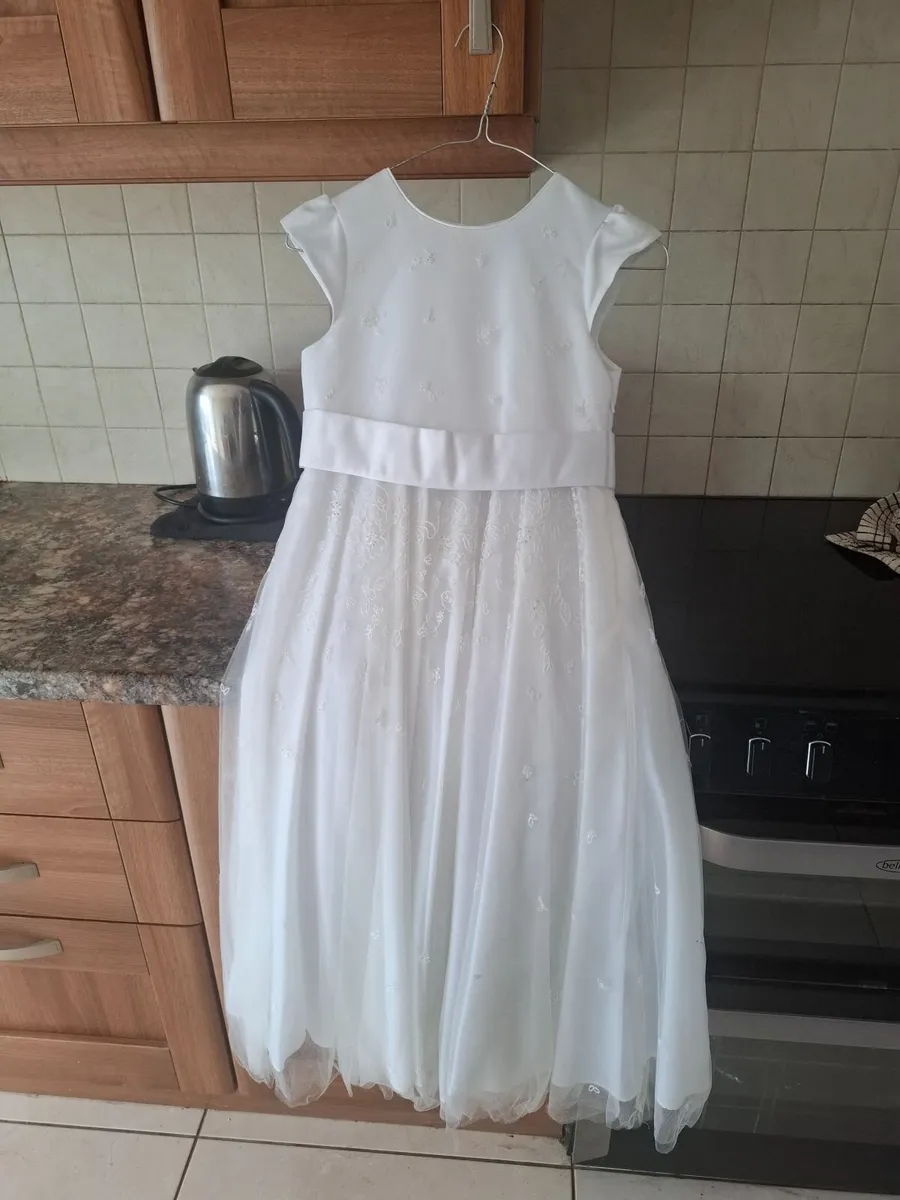 Communion dress - Image 1