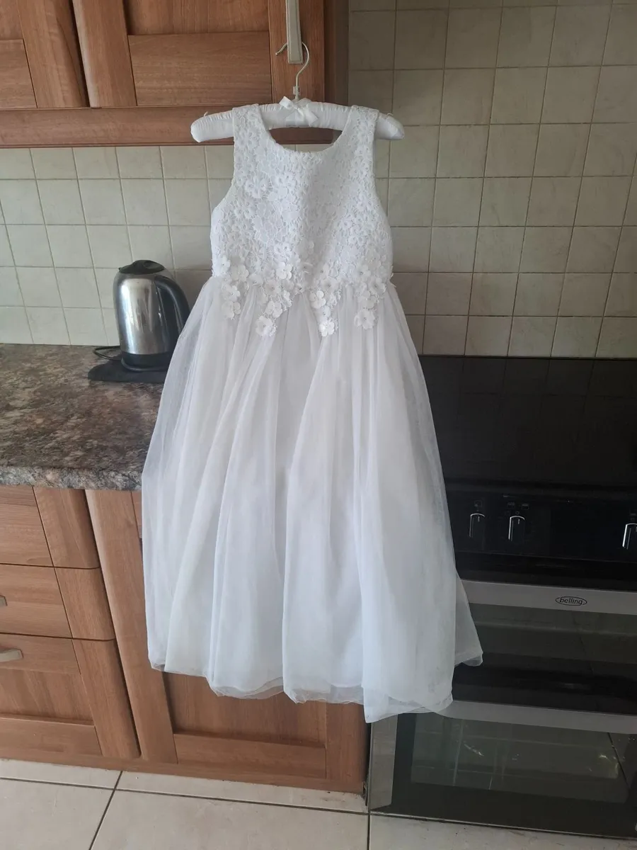 Communion dress - Image 4