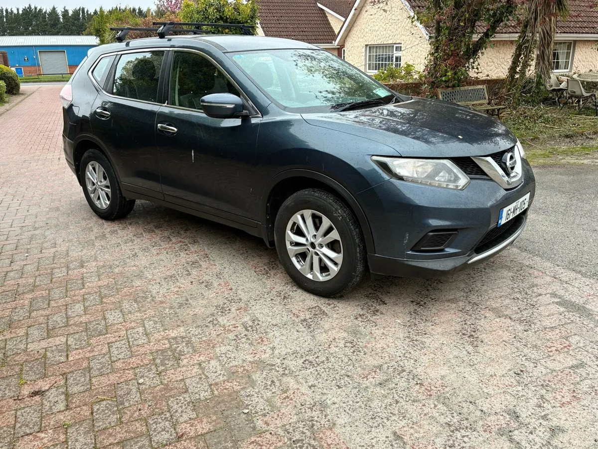 2016 Nissan x-trail 7 seater - Image 1