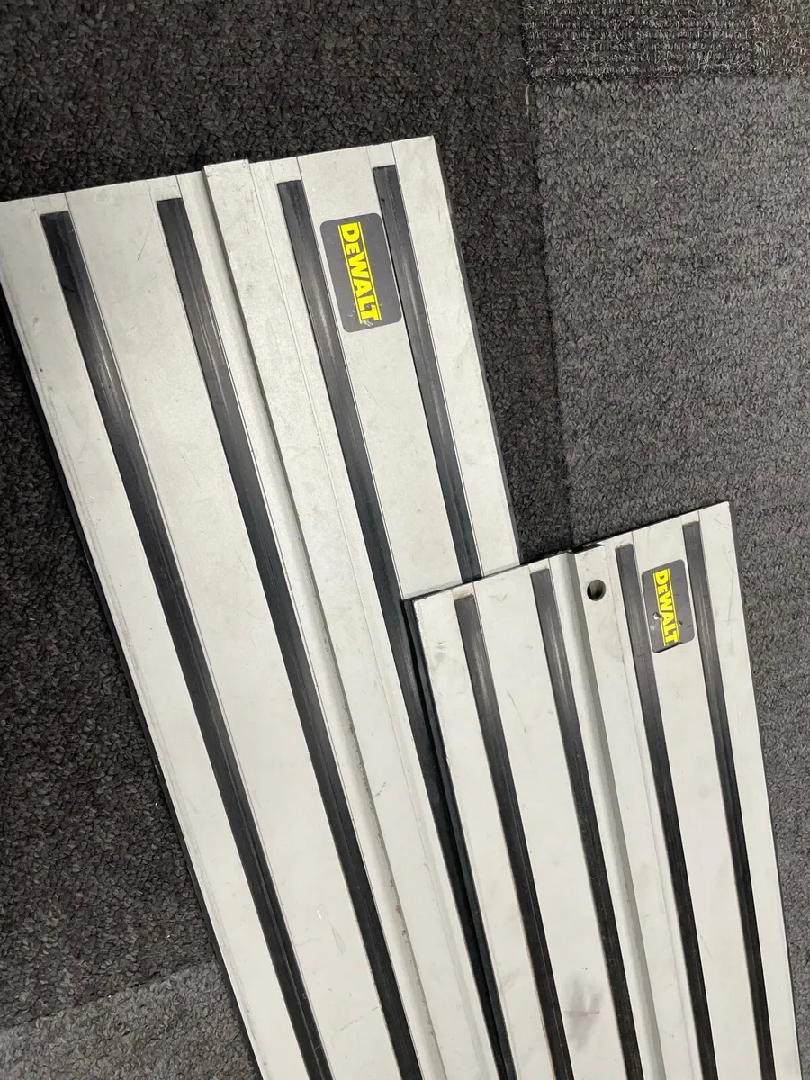 Dewalt 1.5 Meter Guide Rail - Image 2