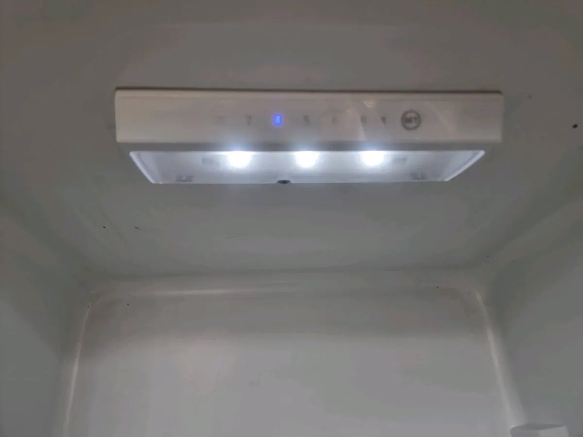 Fridge freezer - Image 2