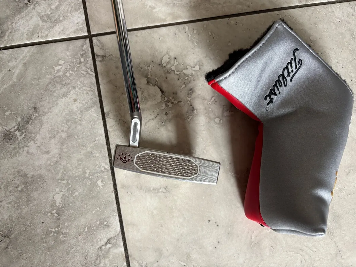 Left hand Scotty Cameron Studio Style Fastback 1.5 - Image 2