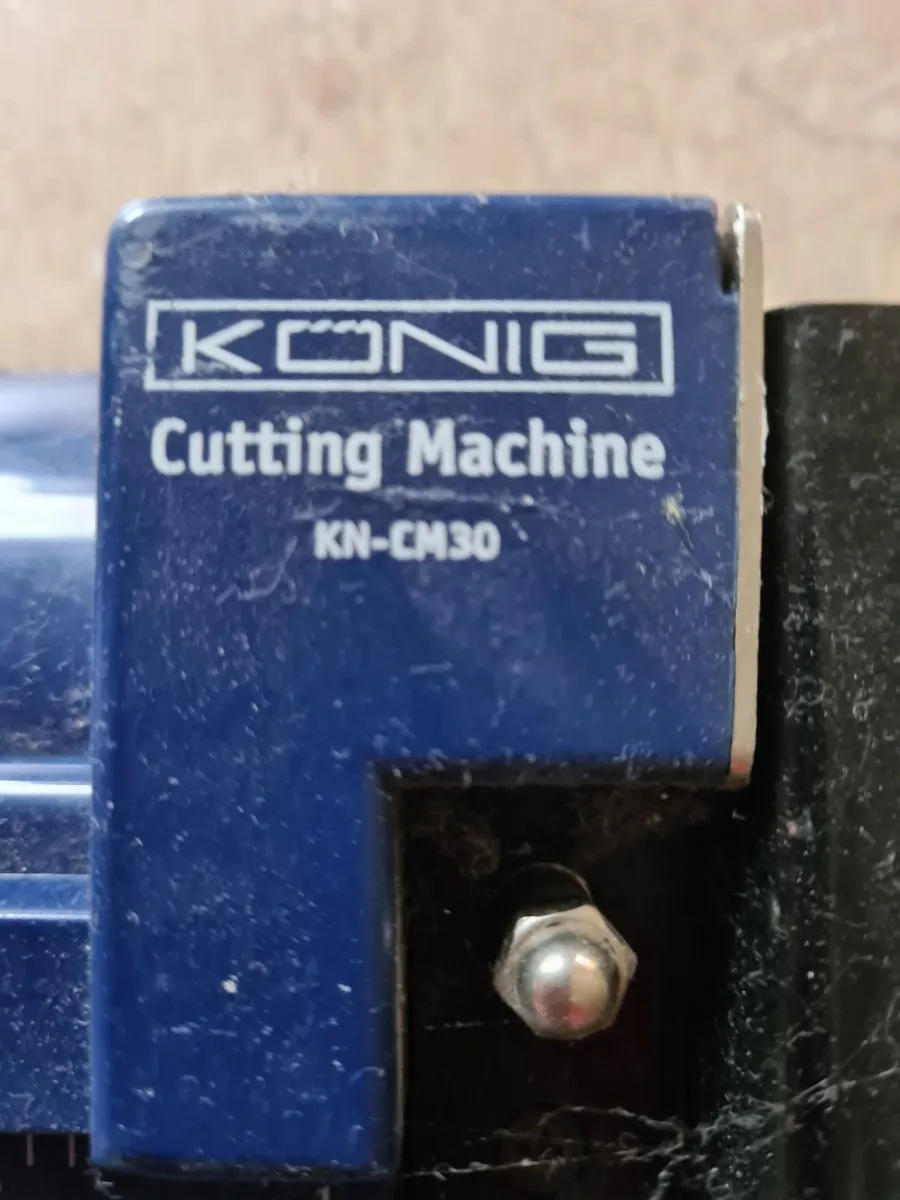 Konig CN-NM30 Office Pro Guillotine Paper Cutter - Image 1