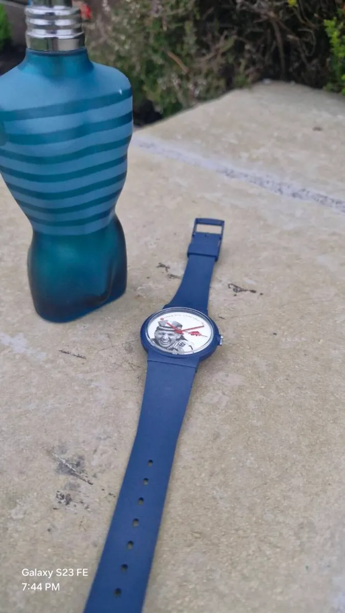 Mondaine vintage watch, extremely rear item, - Image 3