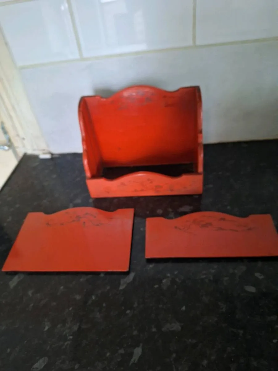 Small oriental letter rack see size - Image 2