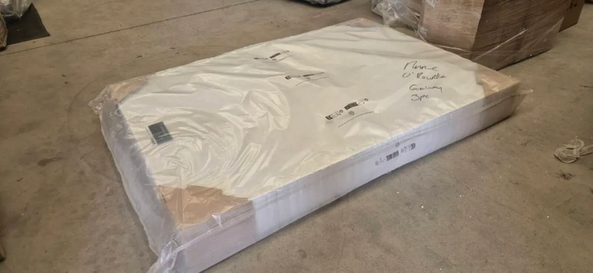 ATTENTION LANDLORDS bed base 4'6 (140cm) Brand new - Image 1