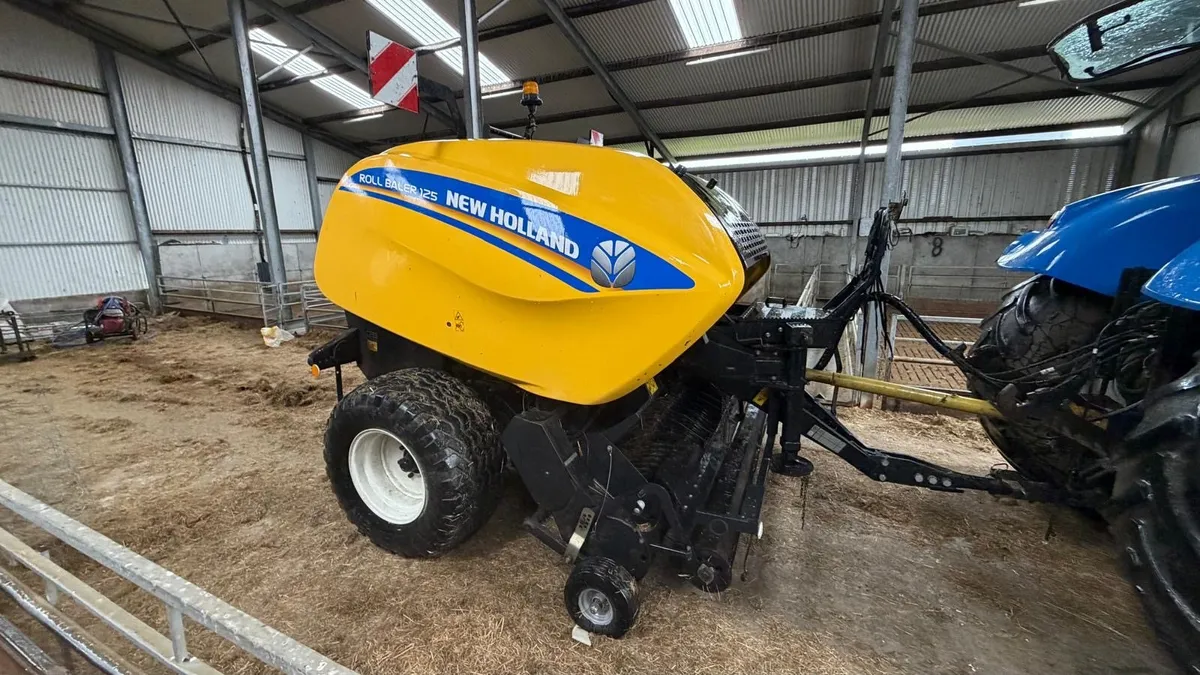 New Holland RB125 Baler - Image 1