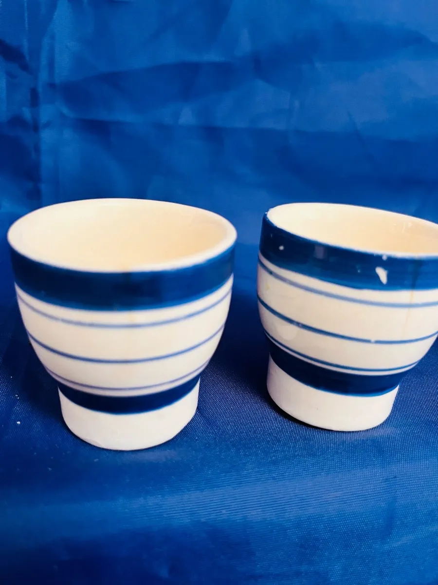 Arklow egg cups - Image 1