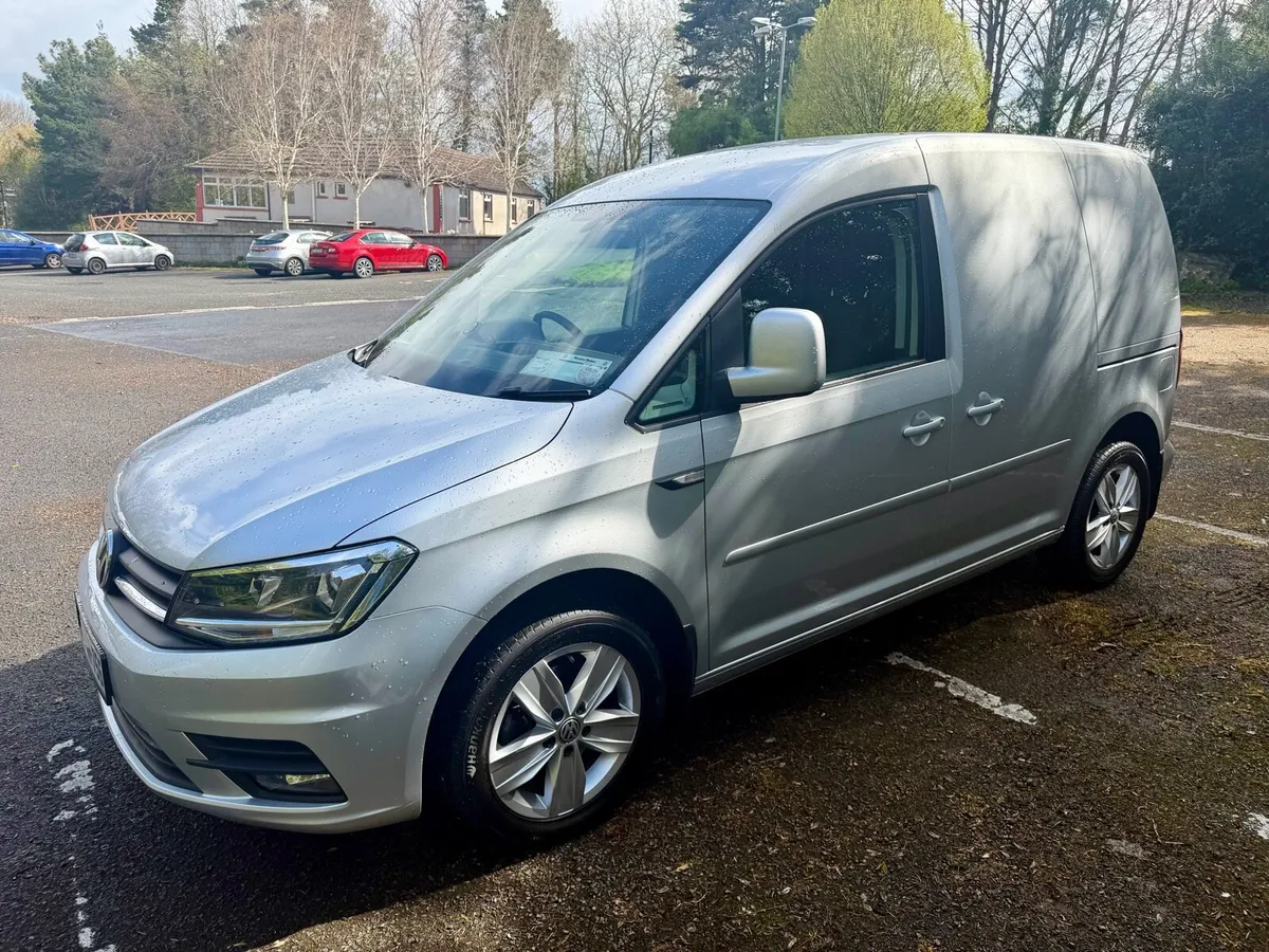 2020 Volkswagen Caddy DSG Highline - Image 3