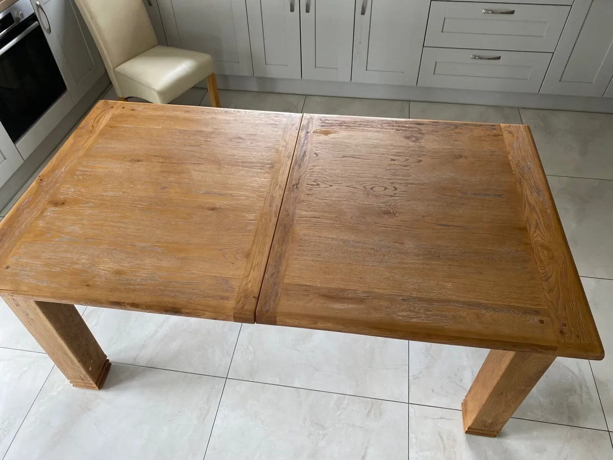 Kitchen table - Image 2