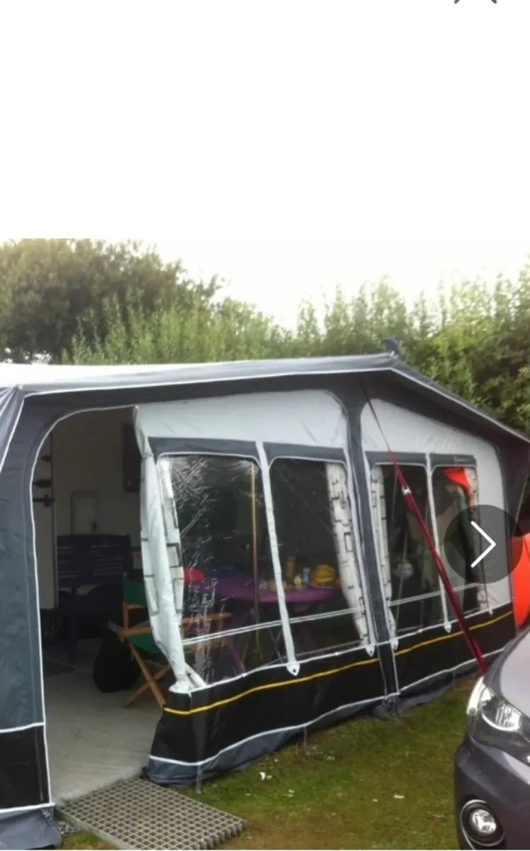 Caravan - 2007 Swift Challenger and awning - Image 4